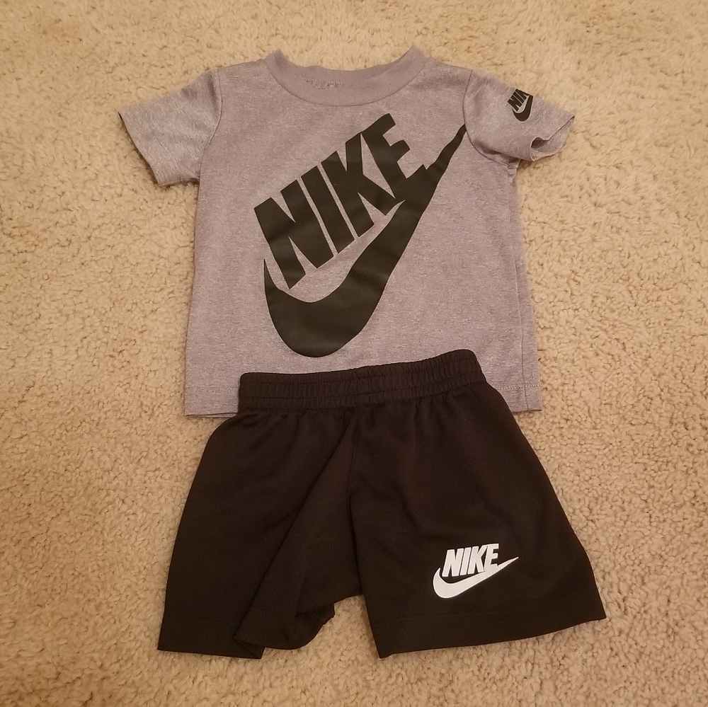 Nike Shorts and Tshirt Outfit 2T Gray and Black
